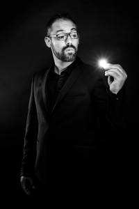 magic-yvan-light-nb